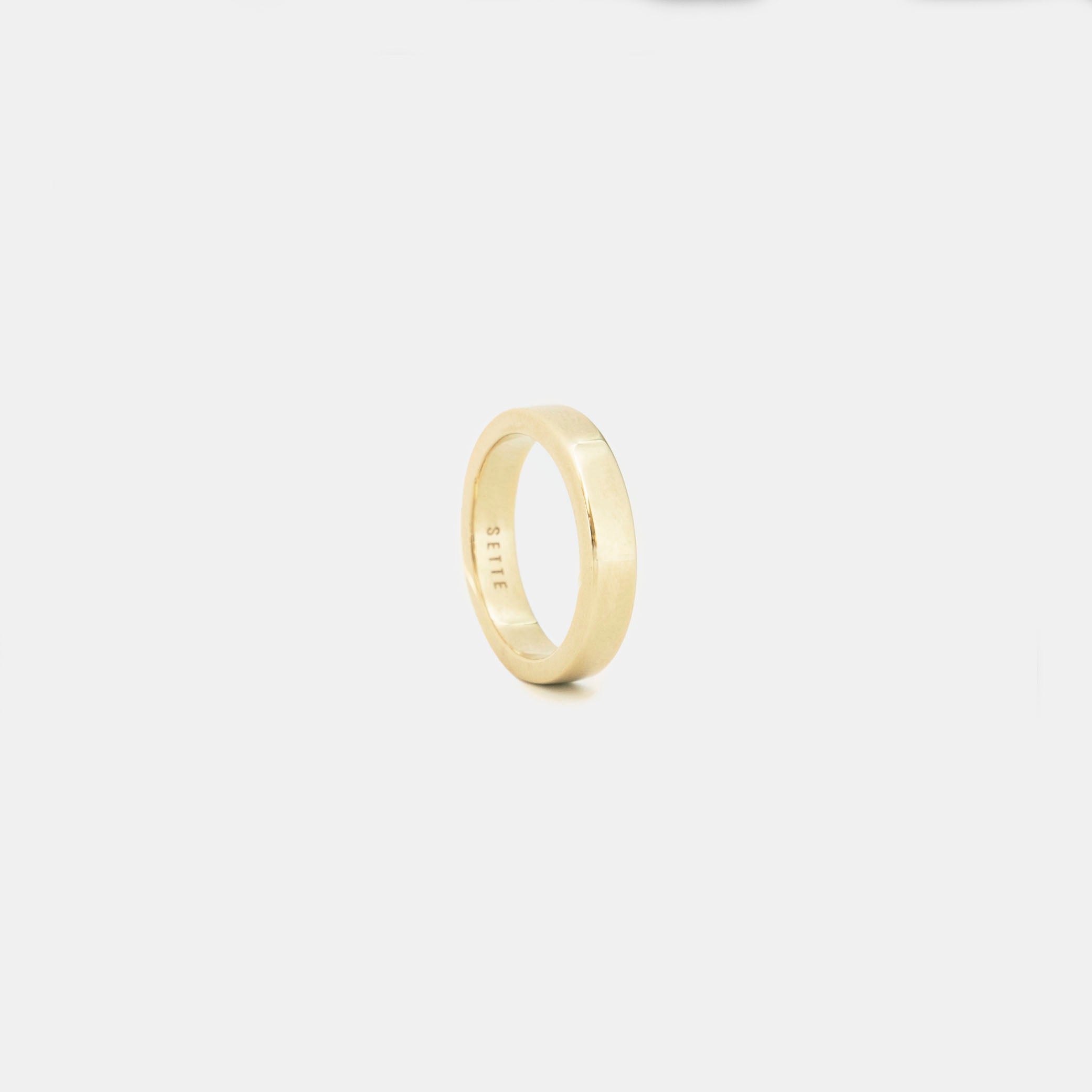 RING 01 GOLD POLISHED